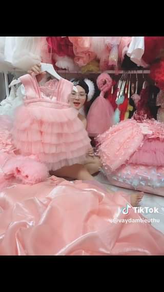 [🆕🇻🇳]  RICH KIDS – Best for baby, kid & mom 🧑‍🧒❤️️👶⭐️ Mẫu hồng đủ size cho các Bé 6-40kg tặng kèm cài tóc !
, shares-0✔️ , likes-0❤️️ , date-2024-03-23 04:03:08🇻🇳🇻🇳🇻🇳📰🆕