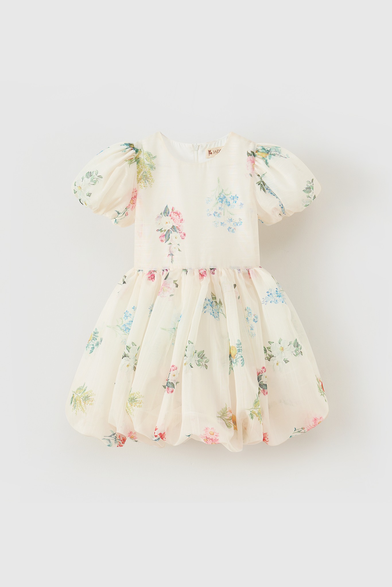 [🆕🇻🇳] Jade Crystal – Life Style – 𝐓𝐇𝐄 𝐒𝐄𝐂𝐑𝐄𝐓 𝐓𝐎 𝐀𝐌𝐀𝐙𝐈𝐍𝐆 𝐊𝐈𝐃𝐒 😎❤️️⭐️  Lạc vào khu vườn thơ mộng, tôn trọn vẻ đẹp nàng thơ ngày nắng hạHướng tới sự bay bổng, lãng mạn, 𝗔𝗥𝗢𝗠𝗬 𝗗𝗥𝗘𝗦𝗦 được thiết kế với gam màu nhẹ nhàng, kết  , shares-7✔️ , likes-79❤️️ , date-2024-04-01 21:49:22🇻🇳🇻🇳🇻🇳📰🆕