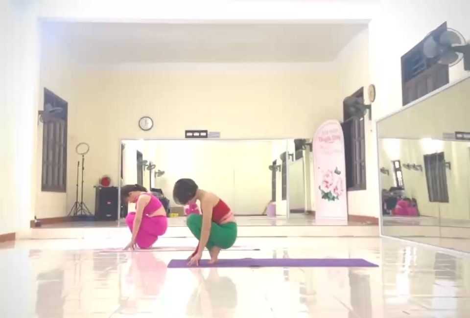 [🆕🇻🇳] Ula Yoga Duyên Dáng 🧘 Top1Yoga 🤸🏻‍♀️ Thả hồn vào cảm xúc cùng người chị mà em vô cùng trân quý!
Chị cũng từng là cô giáo chủ nhiệm 2 con nhà em. Cảm ơn chị luôn yêu thương em như một người em  , shares-0✔️ , likes-83❤️️ , date-2024-06-27 02:35:18🇻🇳🇻🇳🇻🇳📰🆕