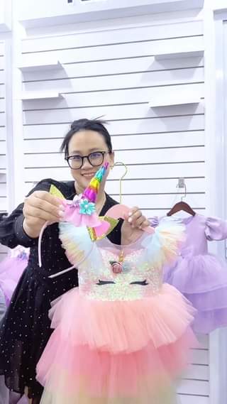 [🆕🇻🇳]  Linh Đan Kids- Thiên đường váy công chúa – chuyên cung cấp các loại đầm, váy cho bé 🧑‍🧒❤️️👶⭐️ 10 điểm cho em cầu vồng pony bling này ạ
, shares-0✔️ , likes-19❤️️ , date-2024-06-11 17:20:19🇻🇳🇻🇳🇻🇳📰🆕