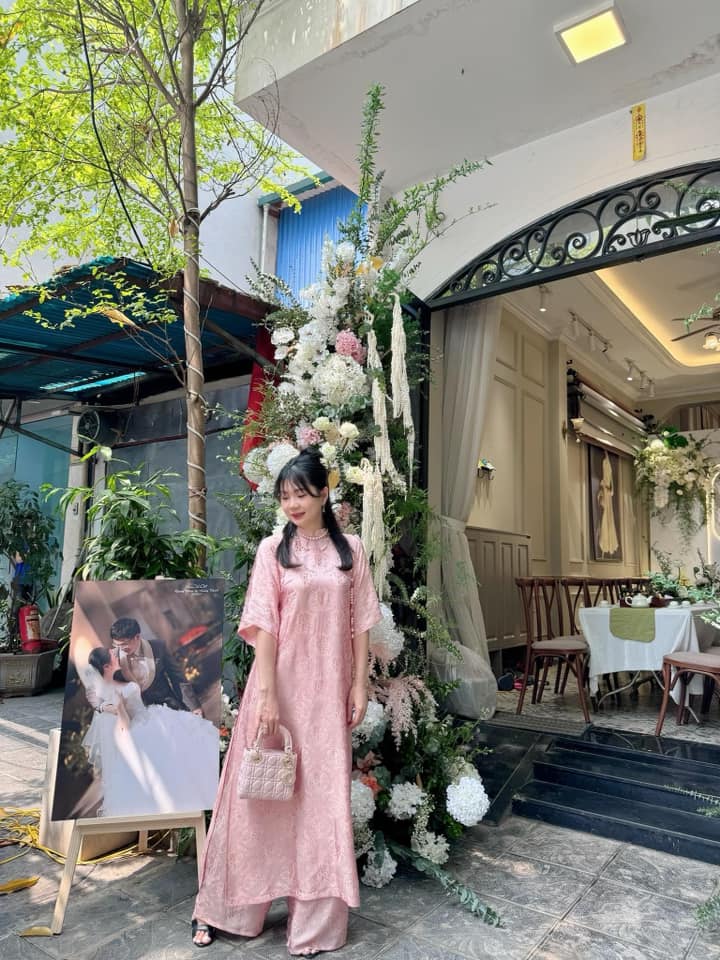 [🆕🇻🇳] Áo Dài Mẹ và Bé Kengin – Áo dài cho mẹ, cho bé, cho cả nhà mình 🧑‍🧒❤️️👶⭐️ Một chút feedback giữa mùa hè trong veo  ———————————
𝙆𝙀𝙉𝙂𝙄𝙉 𝘿𝙀𝙎𝙄𝙂𝙉   Office: 1801-1802 HH3A, Eco Lakeview, 32 Đại Từ, Đại Kim, Hoàng , shares-0✔️ , likes-17❤️️ , date-2024-05-11 20:35:56🇻🇳🇻🇳🇻🇳📰🆕