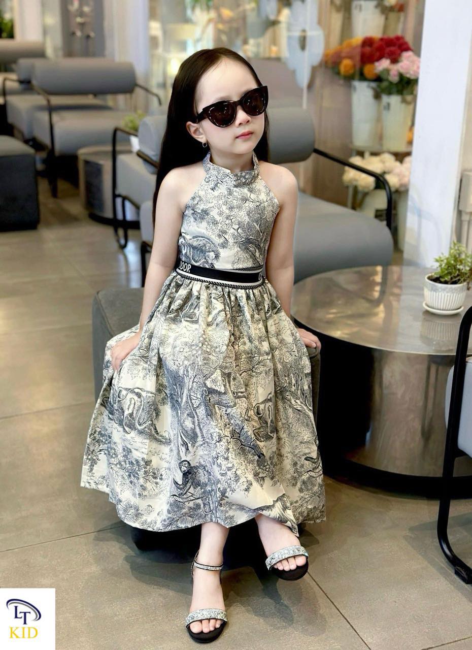 [🆕🇻🇳] Xưởng May Hồng Anh Kids – chuyên sỉ lẻ hàng thời trang trẻ em tuyển sỉ toàn quốc 🧑‍🧒❤️️👶⭐️ Set đồ đi chơi , đi biển cho bé 
 Size 8-35kg
 Tuyển sỉ toàn quốc
 , shares-0✔️ , likes-5❤️️ , date-2024-05-24 14:42:05🇻🇳🇻🇳🇻🇳📰🆕