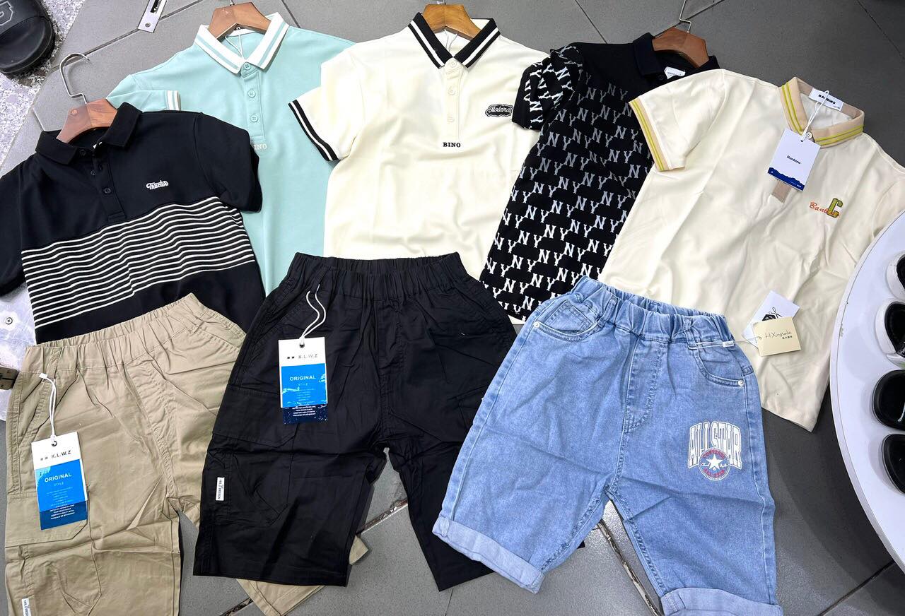 [🆕🇻🇳] Kemy Kids 😎❤️️⭐️ Muốn đẹp trai không khó
Đến ngay KEMY KIDS đẹp zai ngay. Cả sét KEMY sẵn ạ.
Sz: 120-170
—————————————-
KEMY KIDS Địa chỉ:  17 Ngô Thì Nhậm, Hà Đông, Hà , shares-0✔️ , likes-2❤️️ , date-2024-05-10 02:10:20🇻🇳🇻🇳🇻🇳📰🆕