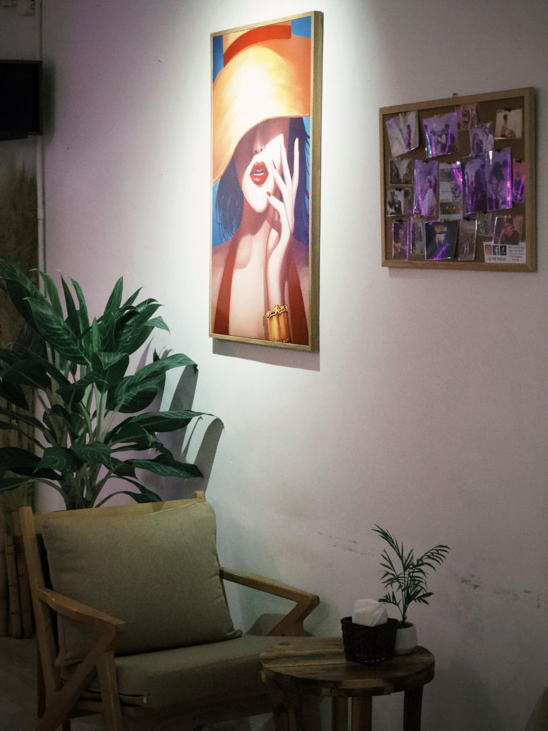 [☕️🇻🇳] Cà Phê Không 🥤 Top1Coffee ☕️ Góc tui thích chứ bên ngoài hơi nóng ha  #coffee 
#workshop #offmusic
#live
#acoustic
#music
#everythursday
#Facebook #Instagram , shares-0✔️ , likes-9❤️️ , date-2024-06-01 21:30:19🇻🇳🇻🇳🇻🇳📰🆕