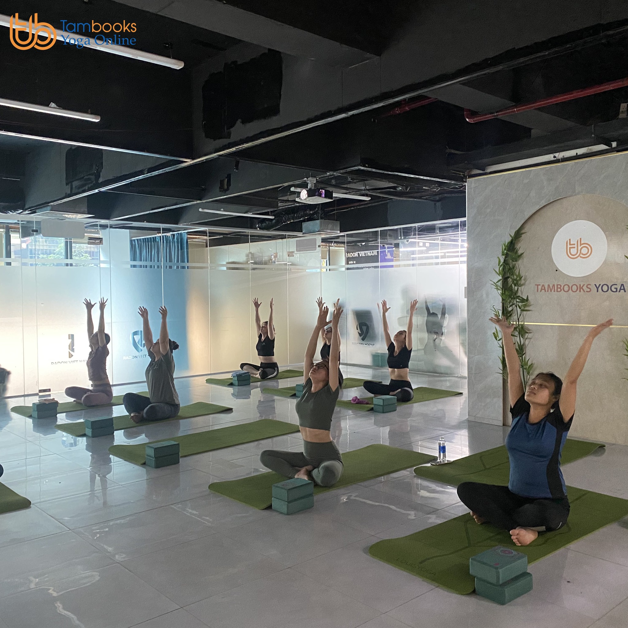 [🆕🇻🇳] Tambooks Yoga  – Học viện Yoga Online Tambooks Việt Nam 🧘 Top1Yoga 🤸🏻‍♀️ HÌNH THỨC HỌC YOGA ONL & OFF TẠI ĐỊNH CÔNG, HÀ NỘI CÓ GÌ HOT?

 Chị em sẽ có cơ hội xem video để hiểu rõ từng hơi thở và tư thế Yoga được hướng dẫn bởi HLV , shares-0✔️ , likes-9❤️️ , date-2024-06-07 08:01:00🇻🇳🇻🇳🇻🇳📰🆕