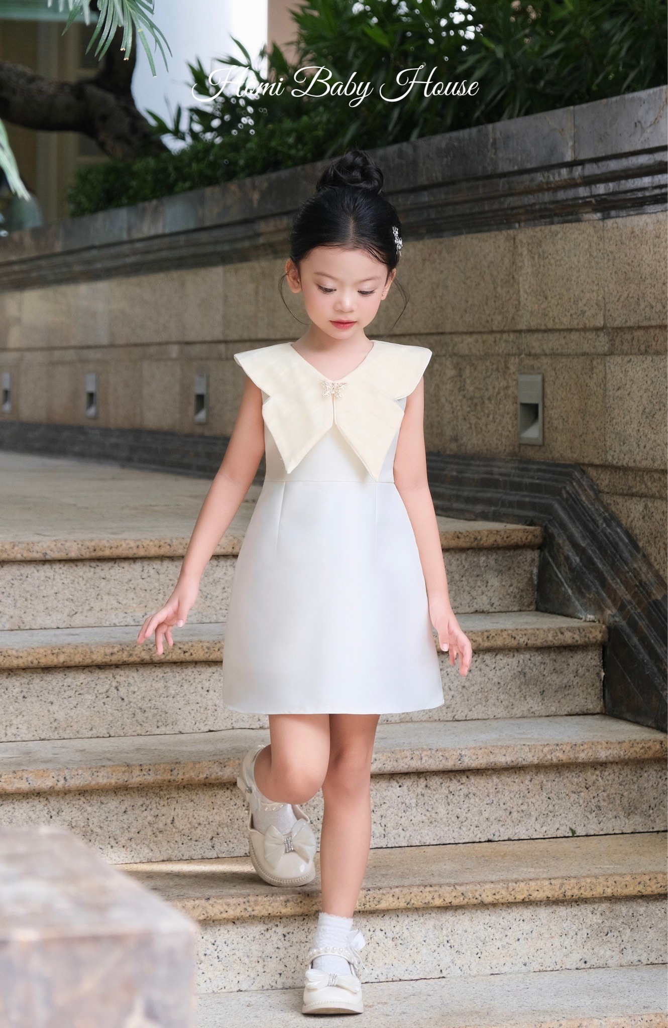 [🆕🇻🇳]  Homi baby house -Homi Baby House là thương hiêu đầm dạ hội , đầm công chúa cho bé tuổi từ 1-10 tuổi 🧑‍🧒❤️️👶⭐️ Đ𝒖̛̀𝒏𝒈 𝒉𝒐̉𝒊 𝒄𝒐𝒏 𝒃𝒂𝒐 𝒏𝒉𝒊𝒆̂𝒖 𝒕𝒖𝒐̂̉𝒊…
𝑪𝒐𝒏 𝒄𝒐̀𝒏 𝒏𝒉𝒐̉, 𝒄𝒖̛́ 𝒈𝒐̣𝒊 𝒄𝒐𝒏 𝒍𝒂̀ 𝑩𝑬́ 𝑰𝑼Lovely Dress
Price sale : 275.000
𝗦𝗵𝗼𝗽𝗲𝗲 :
𝐓𝐢𝐤𝐭𝐨𝐤 : @homibabyhousevn
—— , shares-5✔️ , likes-118❤️️ , date-2024-06-03 14:31:18🇻🇳🇻🇳🇻🇳📰🆕