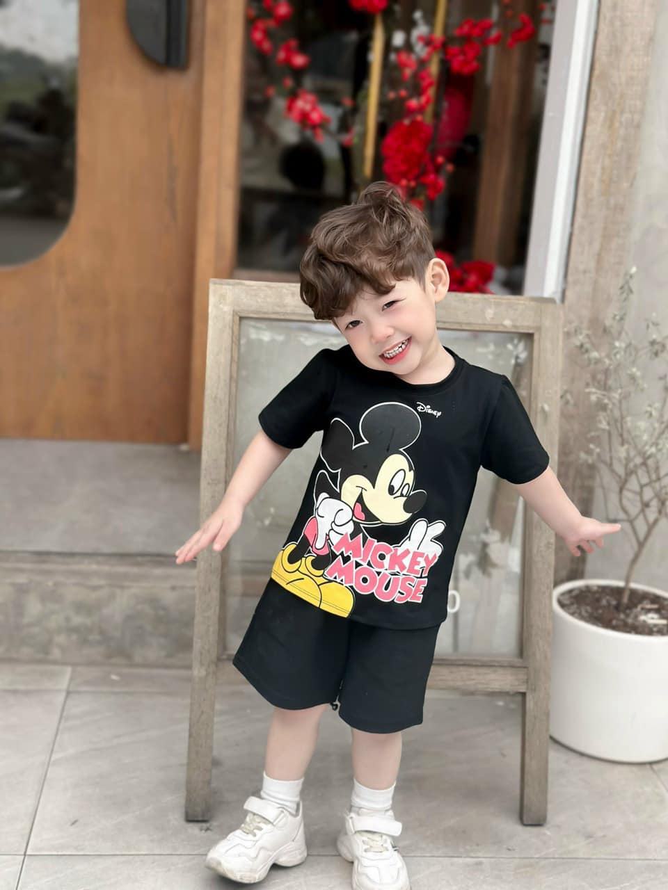 [🆕🇻🇳]  Thóc Kids – Thời trang trẻ em – Chuyên sỉ lẻ quần áo xuất dư, made in VN cho trẻ 🧑‍🧒❤️️👶⭐️  SIÊU PHẨM 3 áo cotton mát lịm#139k/1 Set 3 áo disney hót hòn họt nha
Áo hàng xịn nên chất siêu đỉnh nha
Chất cotton mềm lên dáng cưc chuẩnMà áo  này  , shares-0✔️ , likes-1❤️️ , date-2024-06-07 15:26:46🇻🇳🇻🇳🇻🇳📰🆕