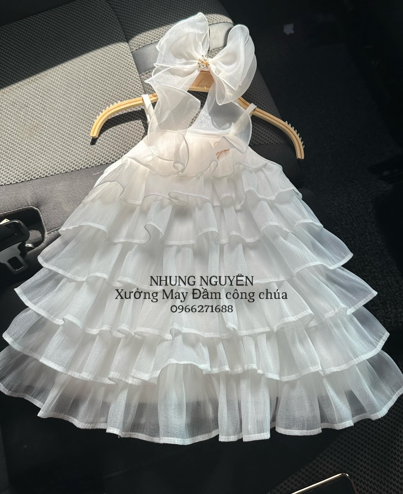 [🆕🇻🇳]  Nhung Nguyễn-Xưởng may đầm công chúa – Luôn cập nhật xu hướng thời trang mới nhất hít hót nhất 🧑‍🧒❤️️👶⭐️ Các nàng thơ đâu rồi ạ
Váy nhẹ mỏng mát giá hạt dẻ nhưng chất lượng thì vẫn phải ưu tiên ạ
, shares-0✔️ , likes-10❤️️ , date-2024-06-04 00:54:02🇻🇳🇻🇳🇻🇳📰🆕