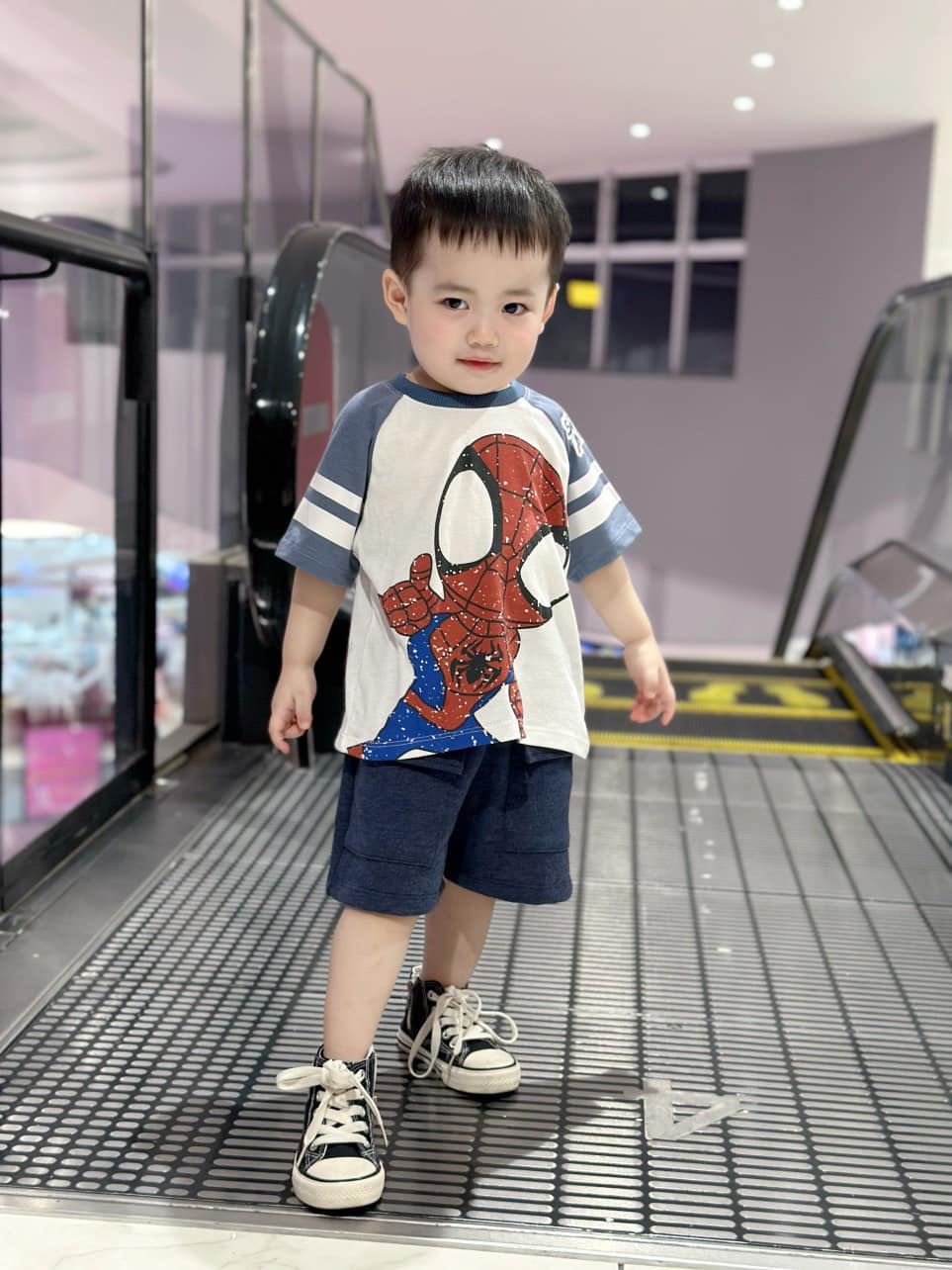 #129k/b Các bé zai đâu rồi ạ quá là xênh luôn đấy
GOM NHANH : SÉT BỘ BÉ TRAI HÌNH NGUOI NHEN Set bộ in đẹp, chất cotton mềm mặc rất thích, mẫu mới nhấ