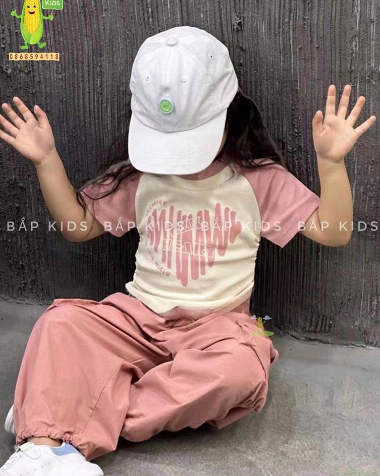 [🆕🇻🇳] BẮP KIDS – Chuyên cung cấp đồ sơ sinh cao cấp, sỉ lẻ toàn quốc : quần áo, bình sữa 🧑‍🧒❤️️👶⭐️ 𝑻𝒓𝒂̆𝒎 𝒏𝒂̆𝒎 𝒕𝒓𝒐𝒏𝒈 𝒄𝒐̃𝒊 𝒏𝒈𝒂̂𝒏 𝒉𝒂̀
𝑯𝒐𝒂 𝒙𝒊𝒏𝒉 𝒕𝒖̛𝒐̛𝒊 𝒏𝒉𝒂̂́𝒕 𝒄𝒉𝒊́𝒏𝒉 𝒍𝒂̀ 𝒐̛̉ đ𝒂̂𝒚𝐁𝐀̆́𝐏 𝐊𝐈𝐃𝐒 – 𝙉𝙪̣ 𝙘𝙪̛𝙤̛̀𝙞 𝙘𝙪̉𝙖 𝙘𝙤𝙣 𝙡𝙖̀ 𝙝𝙖̣𝙣𝙝 𝙥𝙝𝙪́𝙘 𝙘𝙪̉𝙖 𝘽𝘼 𝙈𝙀̣ .
Hàng có sẵn
, shares-0✔️ , likes-1❤️️ , date-2024-06-07 23:30:54🇻🇳🇻🇳🇻🇳📰🆕