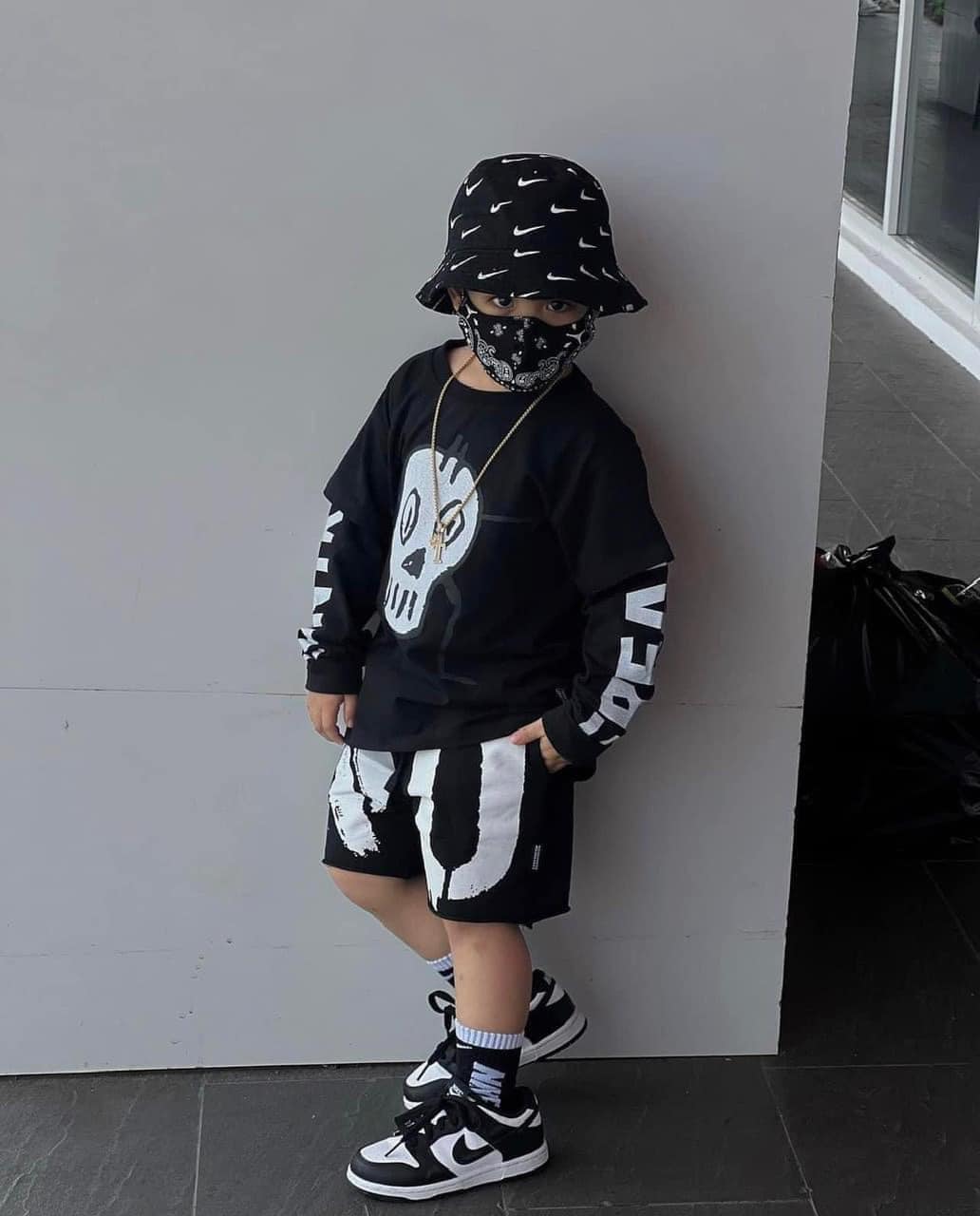 [🆕🇻🇳] Bùi Cốm shop – Quần áo trẻ em xuất khẩu 🧑‍🧒❤️️👶⭐️ HÀNG MỚI VỀ
Lâu lâu shop mới về em mũ vành có quai ưng ý như vậy. Mẫu siêu đẹp và dễ phối đồ.
* Size 52
* Giá 1xx
* Hàng có sẵn tại 128 Hoa Bằng, HN
* , shares-0✔️ , likes-7❤️️ , date-2024-06-09 21:12:48🇻🇳🇻🇳🇻🇳📰🆕