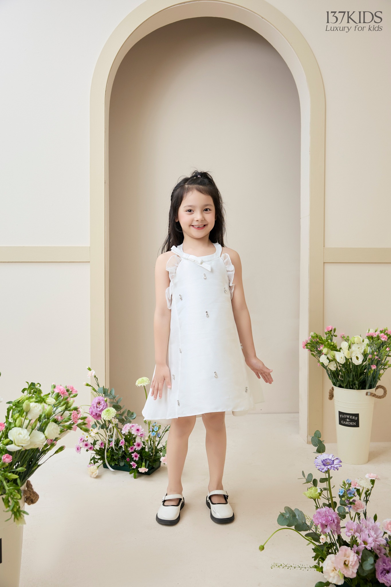 [🆕🇻🇳] Shop bé Moon – Nhà phân phối Nous Miền Bắc 😎❤️️⭐️ 🩷 Ngày hè rạng rỡ, bé diện đồ xinh.Nous Petit à Petit – Điểm nhấn hoàn hảo cho một ngày đầy nắng của bé! Mời mẹ xem ngay bộ cộc tay trắng phối nâu thanh , shares-0✔️ , likes-2❤️️ , date-2024-06-09 13:00:00🇻🇳🇻🇳🇻🇳📰🆕