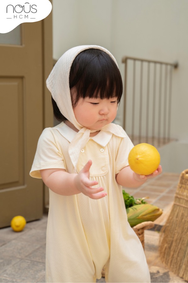 [🆕🇻🇳] Nous HCM 🧑‍🧒❤️️👶⭐️ BỘ LIỀN CỘC NOUS THANH LỊCH, ĐÁNG YÊUBé yêu của mẹ thật dễ thương khi diện bộ liền cộc phong cách Châu Âu ấn tượng nhà Nous Petit à Petit. Sự kết hợp giữ , shares-0✔️ , likes-4❤️️ , date-2024-06-10 12:30:05🇻🇳🇻🇳🇻🇳📰🆕