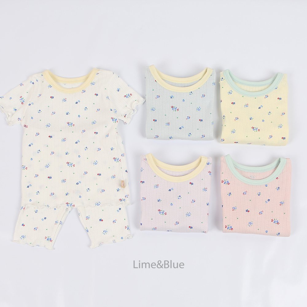 [🆕🇻🇳] JiMin Store – For Baby – Mua sắm & bán lẻ 🧑‍🧒❤️️👶⭐️  Các Set Đồ Lime&Blue Mặc Ở Nhà Cho Ngoan Xinh Yêu Của MẸChất liệu cotton của Lime&Blue chưa bao giờ làm các mẹ thất vọng ạ
Mẫu mã thì đa dạng
Chất li , shares-7✔️ , likes-158❤️️ , date-2024-06-14 13:04:23🇻🇳🇻🇳🇻🇳📰🆕