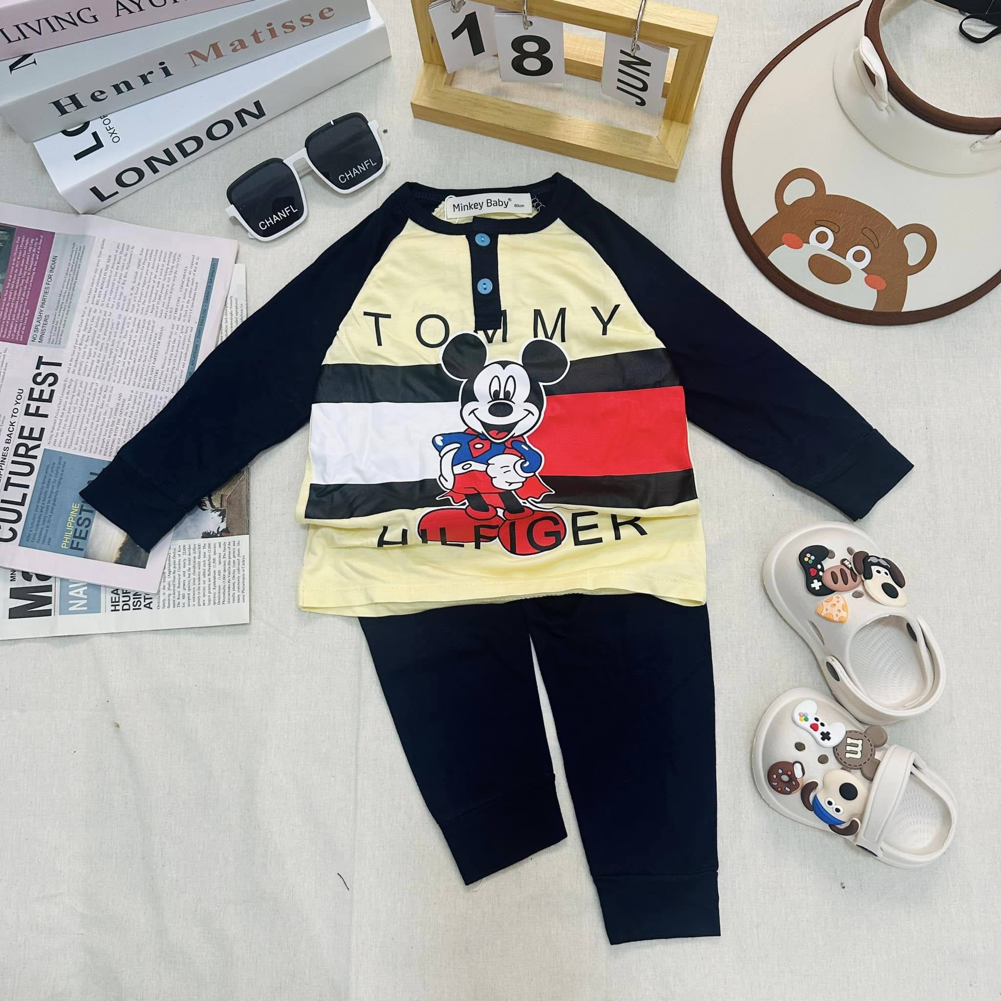 [🆕🇻🇳]  Bebé Shop – Quần áo trẻ em 🧑‍🧒❤️️👶⭐️ Dài mới cưng quá trời luôn mấy c ơi lâu lắm mới có mã cài cúc ntn luôn nè
Mấy c cứ đợi e chup mới chốt hog ah
6-25kg ạ
, shares-0✔️ , likes-4❤️️ , date-2024-06-17 17:24:12🇻🇳🇻🇳🇻🇳📰🆕