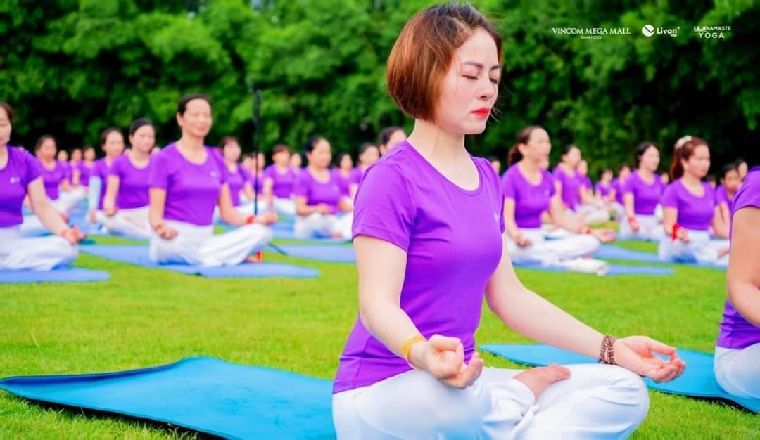 [🆕🇻🇳] Ula Yoga Duyên Dáng 🧘 Top1Yoga 🤸🏻‍♀️ Thế giới kỷ niệm ngày Quốc Tế YOGA 21-6
 Ngày Hội  Quốc Tế YOGA “Hào Khí Việt Nam ”
 Duy trì tinh thần và thể chất khỏe mạnh.
 #NgayQuocTeYoga21-6
#VuonNha , shares-0✔️ , likes-168❤️️ , date-2024-06-20 12:00:37🇻🇳🇻🇳🇻🇳📰🆕