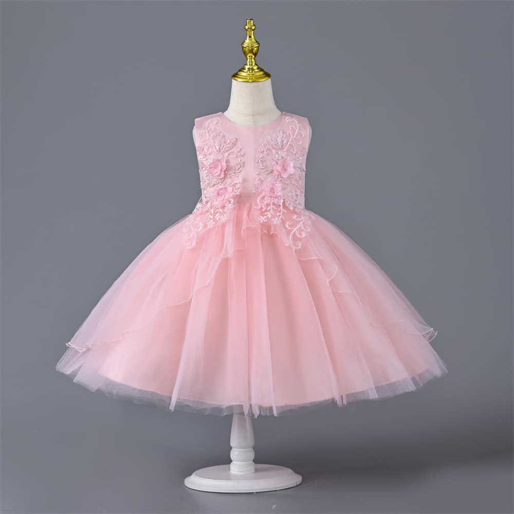 [🆕🇻🇳] L’Casta Viet Nam- Đồ trẻ em 🧑‍🧒❤️️👶⭐️  V90 – Mẫu đầm không thể không nhắc đến khi các mom hỏi tới đầm công chúa.
Giá thì đang không thể yêu hơn, màu nào cũng lẻ size rồi các mom nha.
Inbox  , shares-1✔️ , likes-10❤️️ , date-2024-06-24 20:53:30🇻🇳🇻🇳🇻🇳📰🆕