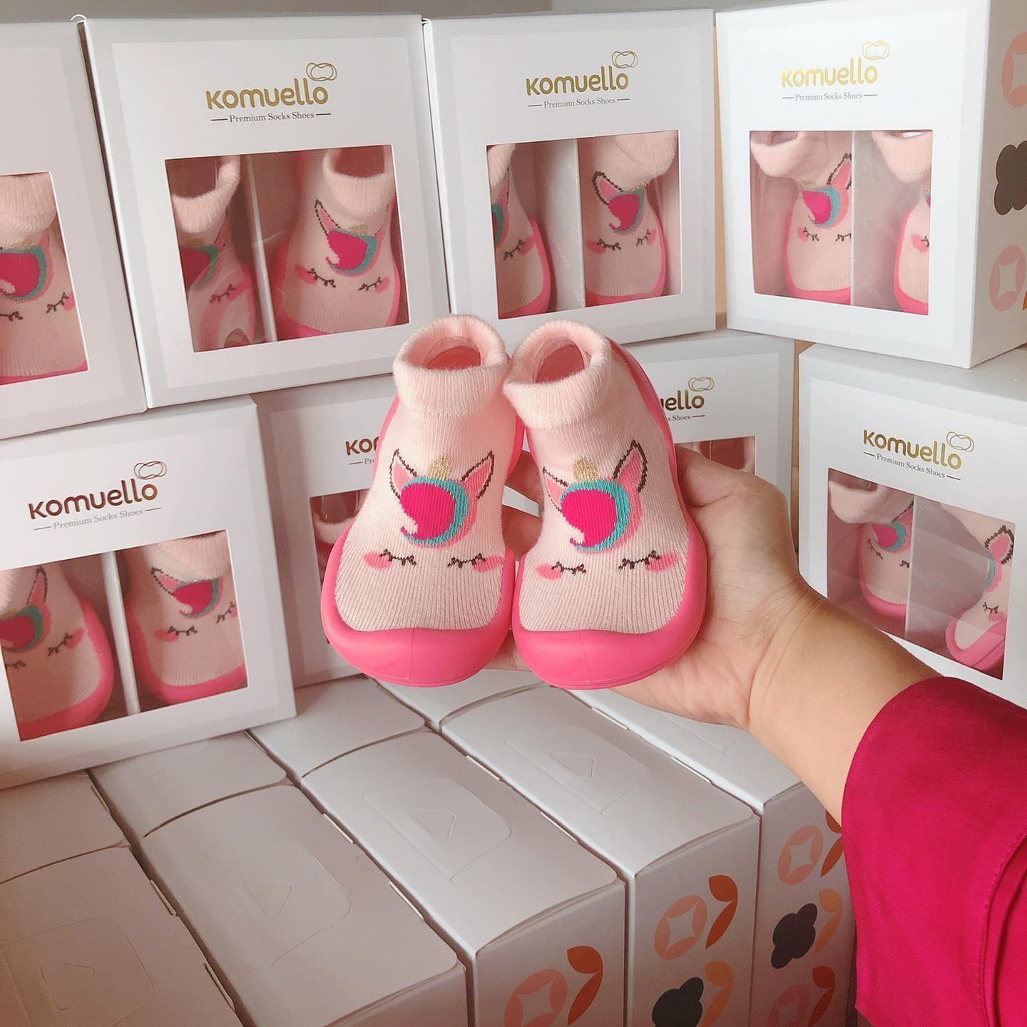 [🆕🇻🇳] Ggomoosin Việt Nam – Giày Tập Đi Cho Bé Cưng 🧑‍🧒❤️️👶⭐️ CHỐT ĐƠN LÀ ĐIỀU KO DỄ DÀNG NHƯNG SALE THÌ…3 Giâyyyyy  Khách tranh thủ quất 1 Lúc 2 đôi 2 sizeUnicorn nhà em tung hoành ngang dọc và ẻm cũng sắp tới t , shares-1✔️ , likes-18❤️️ , date-2024-06-20 01:21:03🇻🇳🇻🇳🇻🇳📰🆕