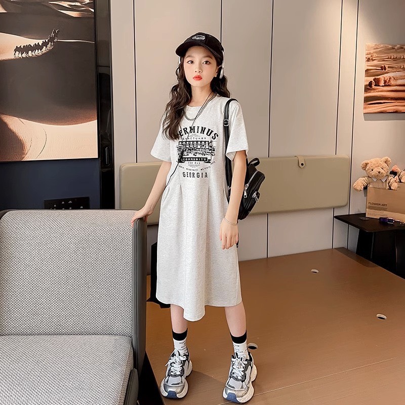 [🆕🇻🇳] Beeshop – Thiết kế & Thời trang 🧑‍🧒❤️️👶⭐️ “Đối với Beeshop sự thoải mái và xinh xắn luôn là ưu tiên hàng đầu!  Váy được chiết eo nhẹ làm điểm xuyến cho chiếc váy rất xinh iu đó ạ  Với thiết kế basi , shares-0✔️ , likes-10❤️️ , date-2024-06-22 14:10:00🇻🇳🇻🇳🇻🇳📰🆕