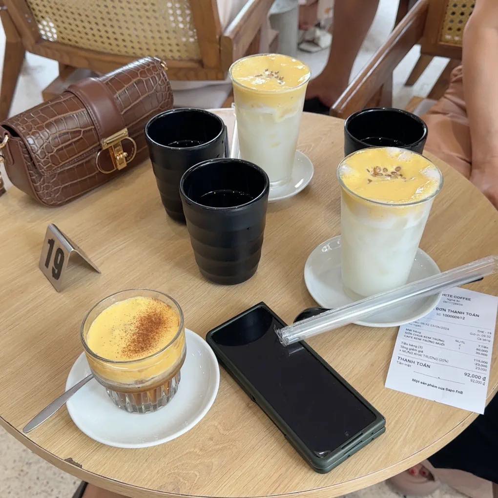 [☕️🇻🇳] White Coffee Vinh – Cafe phong cách Hàn Quốc 🥤 Top1Coffee ☕️ | 𝟮𝟯.𝟬𝟲.𝟮𝟰 – 𝙘𝙤𝙛𝙛𝙚𝙚 𝙠𝙚𝙢 𝙩𝙧𝙪̛́𝙣𝙜  𝙫𝙖̀ 𝙎𝙪̛̃𝙖 𝙘𝙝𝙪𝙖 𝙠𝙚𝙢 𝙩𝙧𝙪̛́𝙣𝙜 |
𝟮 𝙗𝙚𝙨𝙩 𝙨𝙖𝙡𝙚 𝙣𝙝𝙖̀ 𝙒𝙝𝙞𝙩𝙚 
P/s: Bật mí cho bạn khi đến White chưa biế , shares-2✔️ , likes-6❤️️ , date-2024-06-22 18:13:32🇻🇳🇻🇳🇻🇳📰🆕