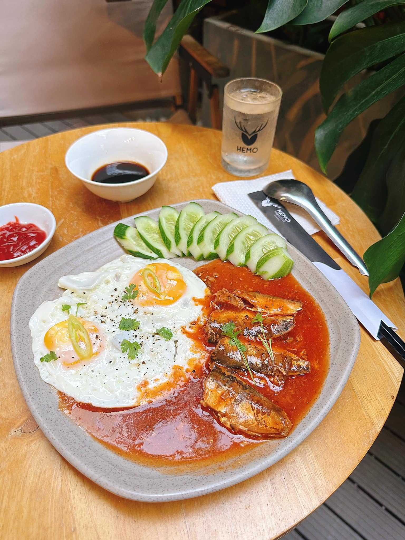 [☕️🇻🇳] Hemo Coffee – Bến Tre 🥤 Top1Coffee ☕️ Cuối tuần Hemo mời bạn ăn sáng nhé! 

Đồ ăn và nước uống đã có mặt trên app Vill, nếu hôm nay mình lười vì hôm qua thức khuya th , shares-1✔️ , likes-9❤️️ , date-2024-06-21 12:59:25🇻🇳🇻🇳🇻🇳📰🆕