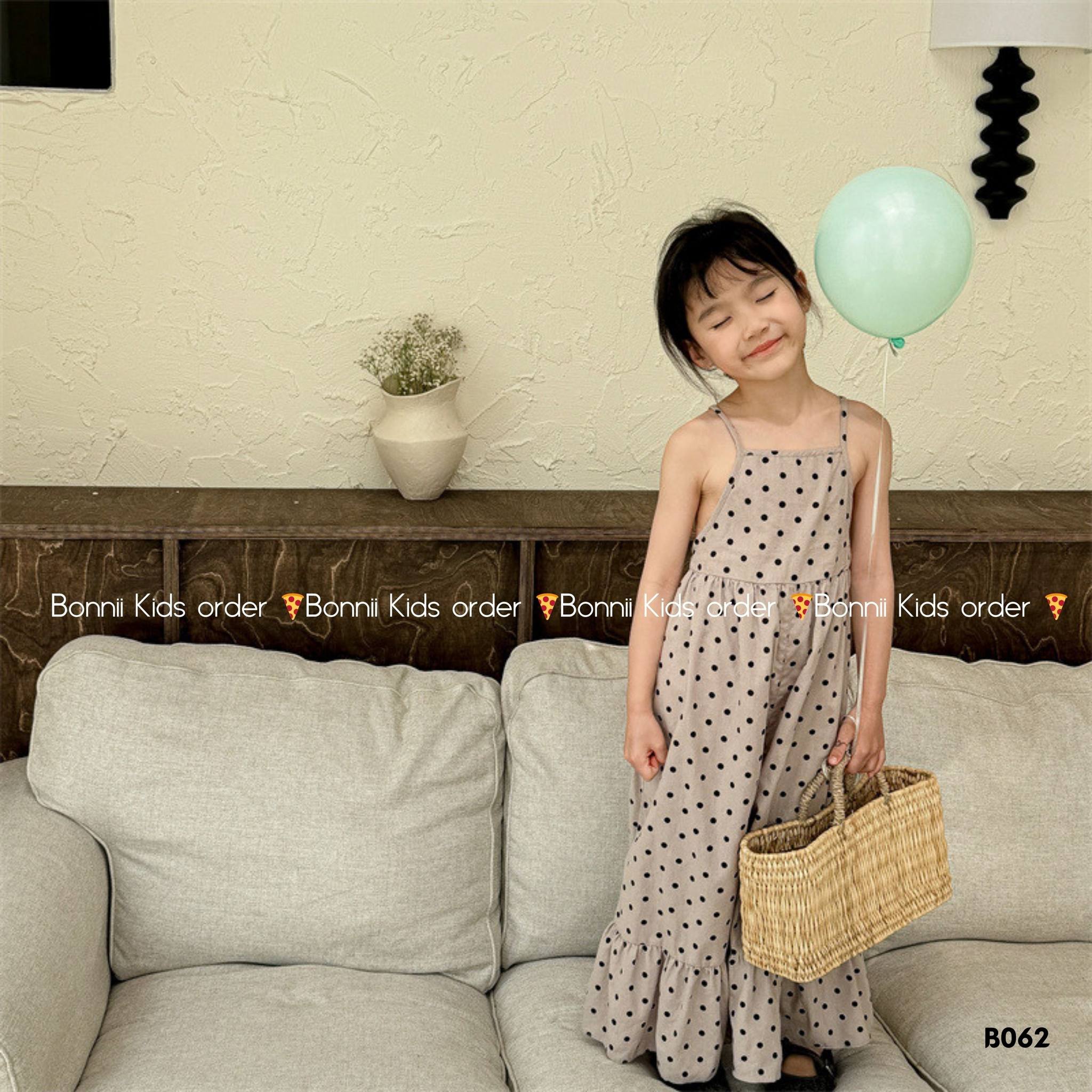 [🆕🇻🇳] Bonnii Kids – Ở đây có áo quần, giày dép, phụ kiện dành cho bé yêu của bạn 🧑‍🧒❤️️👶⭐️ Xinh quá
Size 80-130
Lưu ý: Màu sắc có thể chênh lệch một chút do ánh sáng nhưng không đáng kể.
Hàng QCCC, order 2-4 tuần tùy biên, đặt hàng rồi vui lòng k , shares-0✔️ , likes-6❤️️ , date-2024-06-26 16:34:05🇻🇳🇻🇳🇻🇳📰🆕