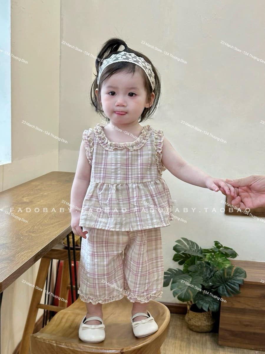 [🆕🇻🇳] 23 March Store- Thời trang trẻ em cao cấp 🧑‍🧒❤️️👶⭐️ 𝐇𝐚̀𝐧𝐠 𝐦𝐨̛́𝐢 𝐯𝐞̂̀
𝐁𝐨̣̂ đ𝐨̂̀ 𝐤𝐞̉ 𝐬𝐭𝐲𝐥𝐞 𝐡𝐚̀𝐧 𝐬𝐢𝐞̂𝐮 đ𝐞̣𝐩
Phải nói là xinh xuất sắc luôn các mom ơiii, em lại xí cho con em luôn 1 bộ rồi nè, mặc lên yêu cự , shares-0✔️ , likes-2❤️️ , date-2024-06-26 01:43:20🇻🇳🇻🇳🇻🇳📰🆕