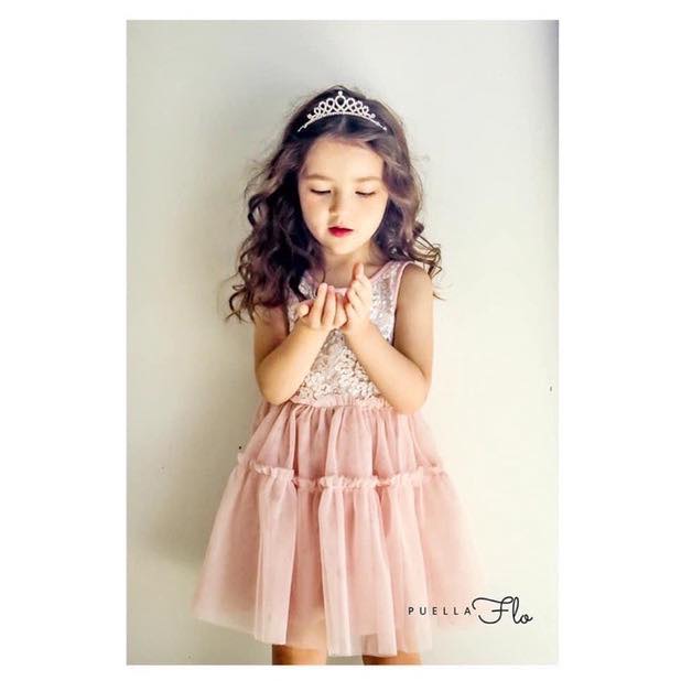 [🆕🇻🇳] Emikids – thời trang trẻ em xuất xịn – Sỉ lẻ thời trang trẻ em 🧑‍🧒❤️️👶⭐️ Sale 190k->100k
Váy cotton công chúa chân voan
Size 100(13-15kg)
, shares-0✔️ , likes-0❤️️ , date-2024-07-04 04:56:23🇻🇳🇻🇳🇻🇳📰🆕