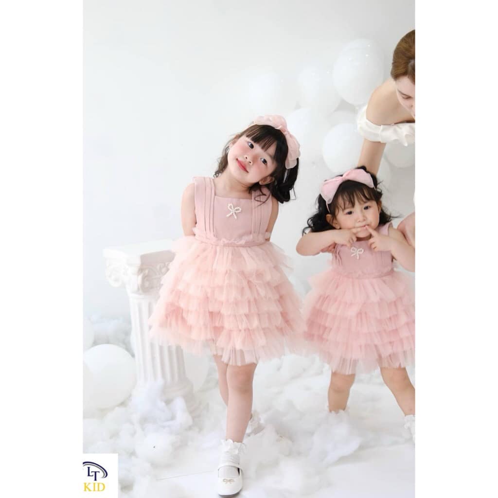 [🆕🇻🇳] Samila Boutique- Cho thuê váy công chúa cho bé 🧑‍🧒❤️️👶⭐️ ￼Set váy đầm công chúa ren màu hồng xếp ly siêu xinh cho bé gái từ 10-22kg
, shares-0✔️ , likes-0❤️️ , date-2024-07-01 15:24:49🇻🇳🇻🇳🇻🇳📰🆕