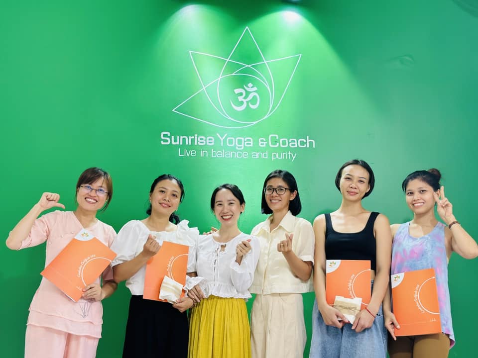 [🆕🇻🇳] Sunrise Yoga & Coach – Yoga trị liệu – Dinh dưỡng trị liệu  – Health Coach – Life coach – Yoga trị liệu 🧘 Top1Yoga 🤸🏻‍♀️ | TỐT NGHIỆP KHOÁ MASSAGE K6 |

Sau bao ngày bên nhau, thật hạnh phúc khi được đồng hành cùng mọi người trong hành trình Phục Hồi qua đôi bàn tay.
Từ những , shares-0✔️ , likes-17❤️️ , date-2024-06-30 14:51:44🇻🇳🇻🇳🇻🇳📰🆕