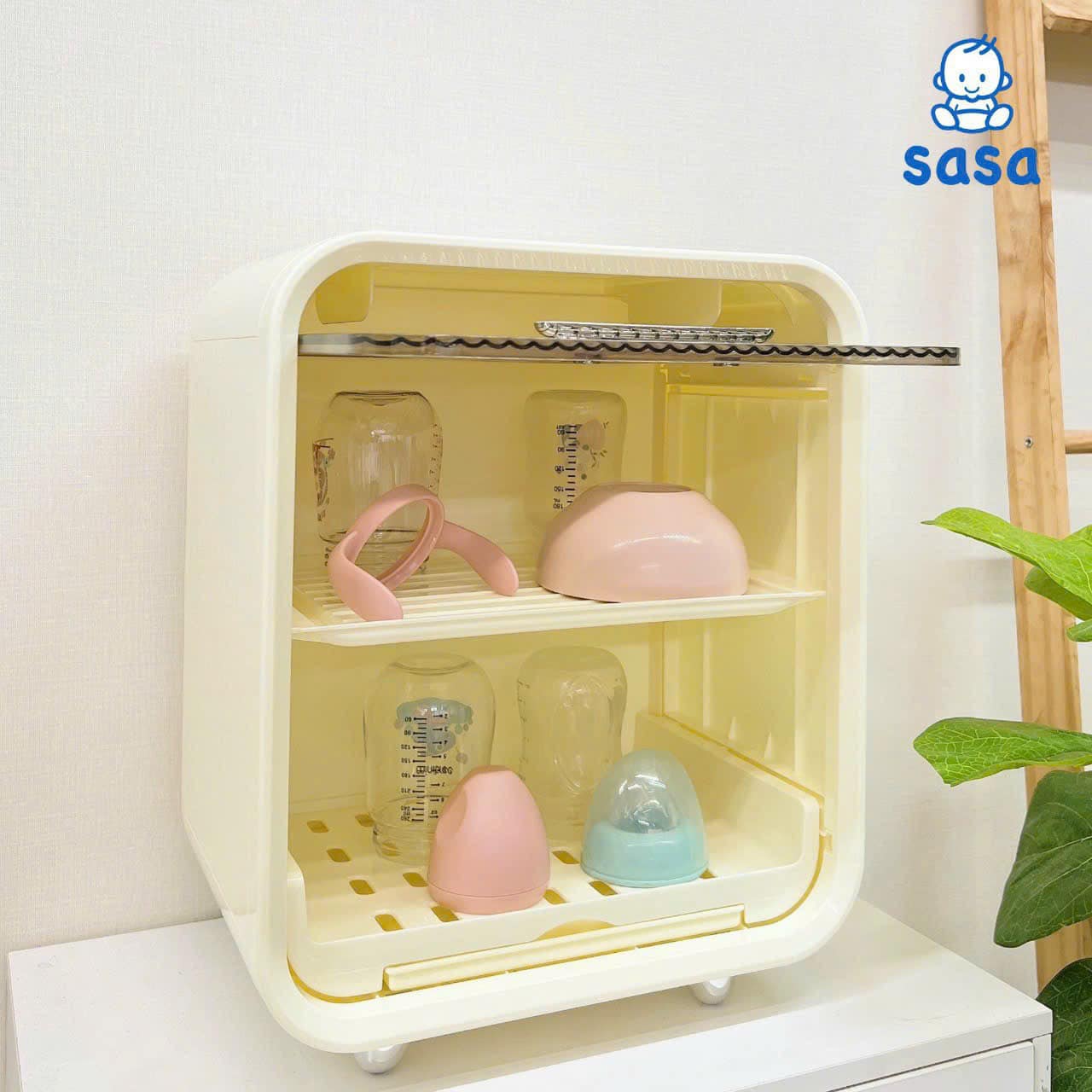 [🆕🇻🇳]  SHOP EM BÉ 🧑‍🧒❤️️👶⭐️ Úp bình sang sịn mịn này chỉ để tặng  Kakaka
Mẹ nào thích em tặng luôn nà  Úp bình phiên bản cách tân dạng tủ. Khoang chứa đồ rộng, mình dễ dàng up cả bìn , shares-0✔️ , likes-8❤️️ , date-2024-07-01 16:35:18🇻🇳🇻🇳🇻🇳📰🆕