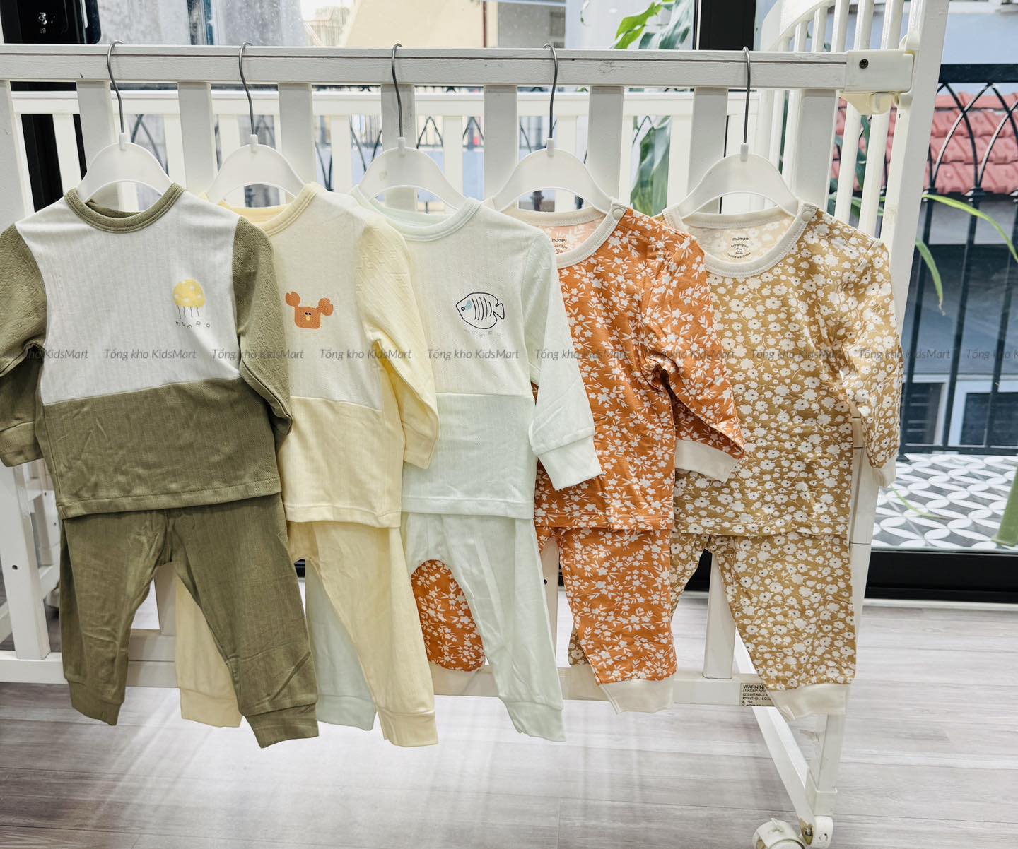 [🆕🇻🇳]  Tổng kho sỉ lẻ Nous_ UalaRogo_BU_Chaang_Lapomme 🧑‍🧒❤️️👶⭐️ Bộ dài mềm mỏng mompa về hàng
Rẻ mà đẹp, mom lấy báo em
, shares-0✔️ , likes-6❤️️ , date-2024-07-04 17:14:40🇻🇳🇻🇳🇻🇳📰🆕