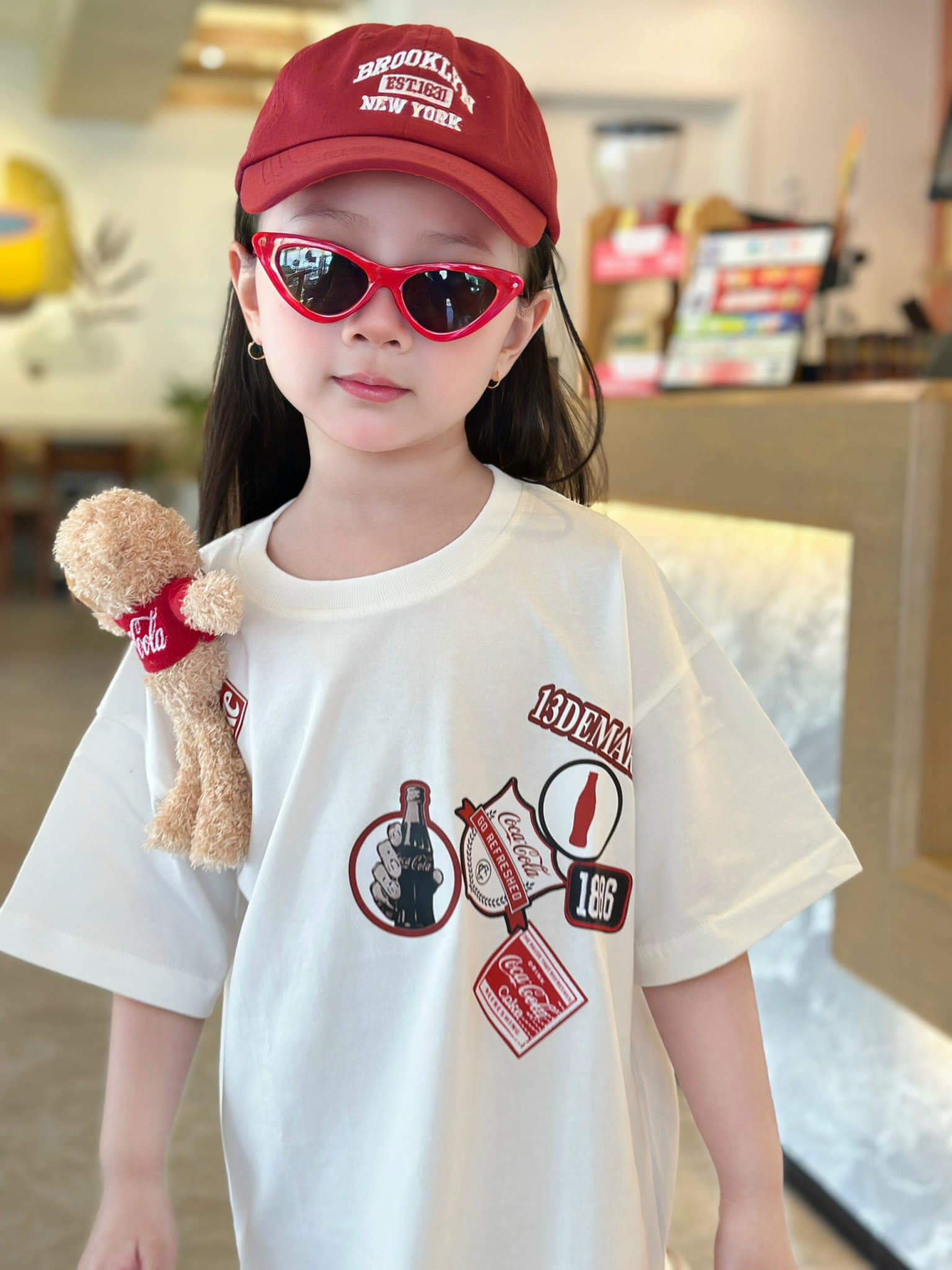 [🆕🇻🇳] Giang Kids- thời trang cao cấp cho bé 🧑‍🧒❤️️👶⭐️ coca  hot hit nhà e sẵn nha khách ơi!!!
Full sz 100-160/ sm l
2 màu : đen trắng
Only 2xxk kèm gấu
Ib em ship luôn nha
, shares-0✔️ , likes-0❤️️ , date-2024-07-05 01:48:45🇻🇳🇻🇳🇻🇳📰🆕