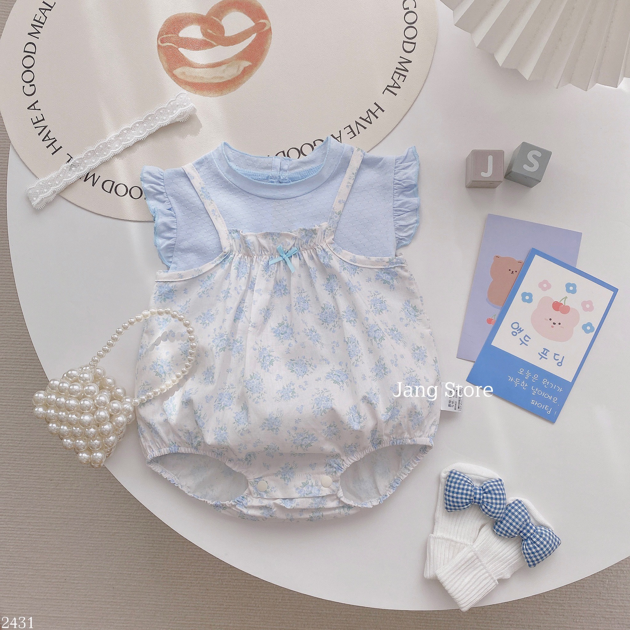 [🆕🇻🇳] Jang Store – Chuyên đồ trẻ em cao cấp 😎❤️️⭐️  Những set yếm xinh sẵn trên kệ nhà Jang bé đã có chưa, mẫu nào diện lên cũng cưng xỉu lunn ấyyy𝑨̉𝒏𝒉 𝒕𝒉𝒂̣̂𝒕 𝒔𝒉𝒐𝒑 𝒕𝒖̛̣ 𝒄𝒉𝒖̣𝒑!
Các mẹ ib m.me/jangstore để , shares-1✔️ , likes-0❤️️ , date-2024-07-08 22:52:04🇻🇳🇻🇳🇻🇳📰🆕