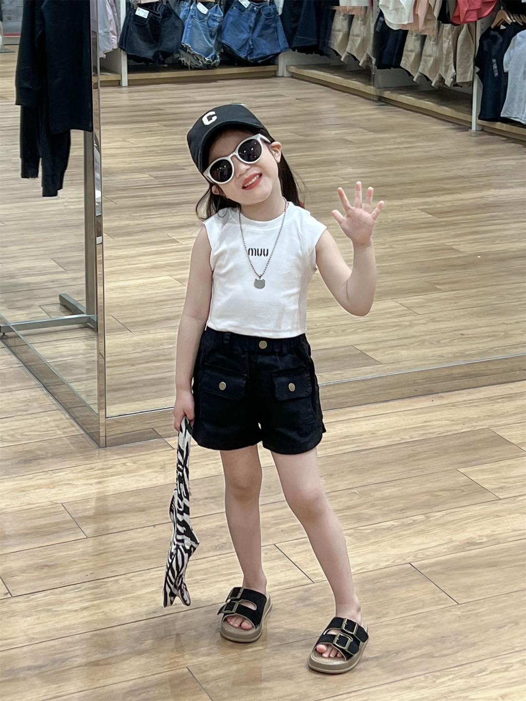 [🆕🇻🇳]  Nary Kids – Đồ Kids Style Hàn Quốc 🧑‍🧒❤️️👶⭐️ Outfit’s to day
Basic luôn đẹp nhứt
, shares-0✔️ , likes-0❤️️ , date-2024-07-05 04:30:28🇻🇳🇻🇳🇻🇳📰🆕