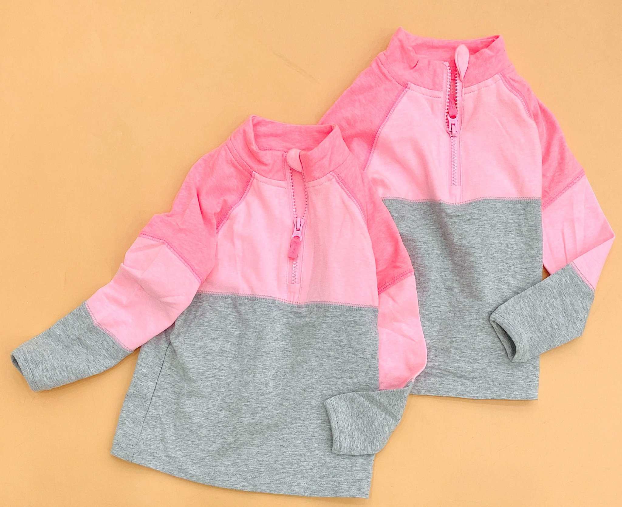 [🆕🇻🇳] BomBokids – Quần áo bé gái xuất khẩu 🧑‍🧒❤️️👶⭐️ Áo thun tay dài bé gái cổ khóa kéo Carter
Size 2T – 3T – 14T . Việt Nam xuất xịn
Chất thun cotton mềm mại, mịn tay. Co giãn và thấm hút mồ hôi tốt, bé tho , shares-0✔️ , likes-0❤️️ , date-2024-07-02 21:40:53🇻🇳🇻🇳🇻🇳📰🆕