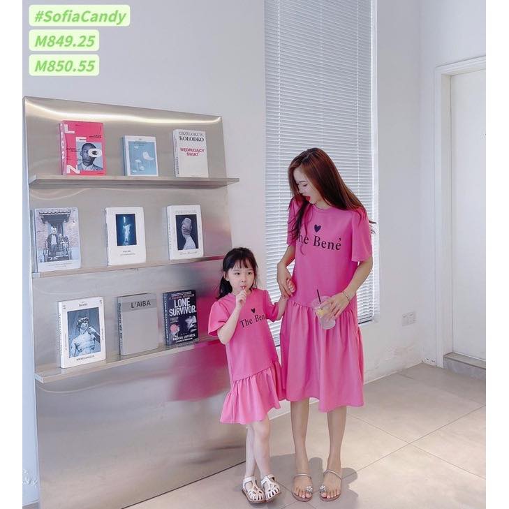 [🆕🇻🇳] Emikids – thời trang trẻ em xuất xịn – Sỉ lẻ thời trang trẻ em 🧑‍🧒❤️️👶⭐️ Sale váy Bé 185k->100k
 Sale váy Me 250k->150k
 Váy đôi Mẹ và Bé cực xunh
 Chất liệu cotton mềm mát, dáng suông đuôi cá
 Size Bé: 1y(10-13kg), 2y(13- , shares-0✔️ , likes-1❤️️ , date-2024-07-04 05:10:11🇻🇳🇻🇳🇻🇳📰🆕