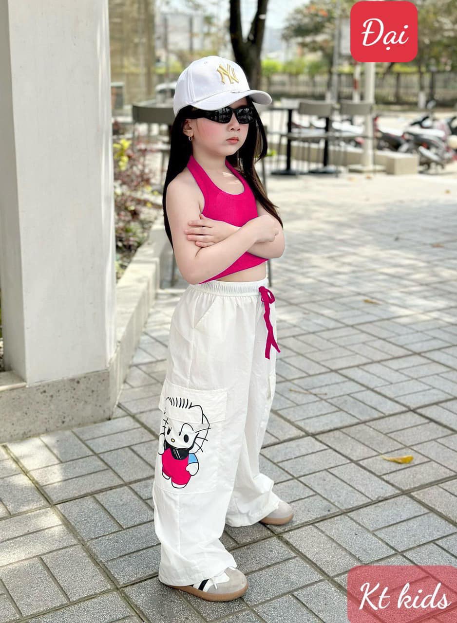 [🆕🇻🇳] KT Kids – Thời Trang Trẻ Em – Chúng tôi chuyên cung cấp quần áo trẻ em cho bé , giá tại xưởng 🧑‍🧒❤️️👶⭐️ 𝑻𝒓𝒂̆𝒎 𝒏𝒂̆𝒎 𝑲𝒊𝒆̂̀𝒖 𝒗𝒂̂̃𝒏 𝒍𝒂̀ 𝑲𝒊𝒆̂̀𝒖
𝑵𝒈𝒂̀𝒏 𝒏𝒂̆𝒎 𝒔𝒆𝒕 đ𝒆̣𝒑 𝒍𝒊𝒆̂𝒖 𝒙𝒊𝒆̂𝒖 𝒍𝒐̀𝒏𝒈 𝒏𝒈𝒖̛𝒐̛̀𝒊
———————~~~———————
Sét 𝐀́𝐎 𝐓𝐇𝐔𝐍 𝐐𝐔𝐀̂̀𝐍 𝐊𝐀𝐊𝐈 – một Item không thể bỏ qua c , shares-0✔️ , likes-2❤️️ , date-2024-07-07 23:38:21🇻🇳🇻🇳🇻🇳📰🆕