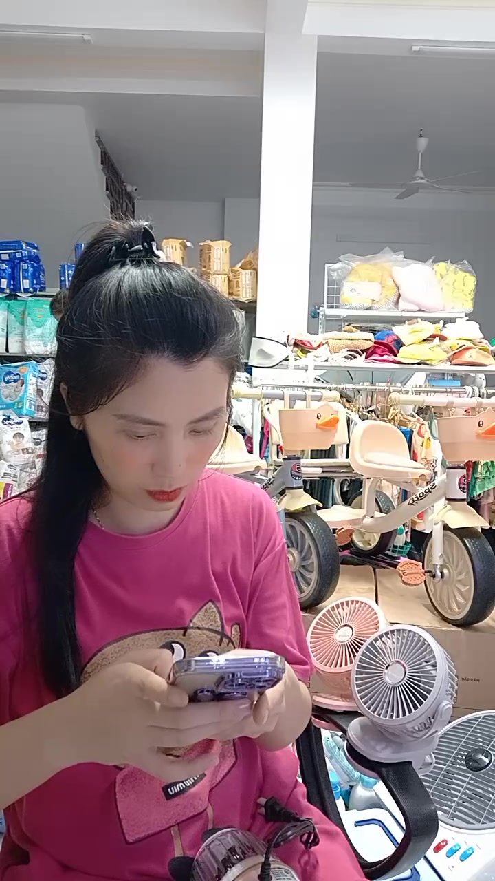 [🆕🇻🇳] Shop Mẹ Ken – Chuyên đồ sơ sinh giá rẻ 🧑‍🧒❤️️👶⭐️
Quần áo xe kệ, bình sữa đồ sơ sinh ăn dặm gối 19k
, shares-0✔️ , likes-1❤️️ , date-2024-07-07 23:54:38🇻🇳🇻🇳🇻🇳📰🆕
