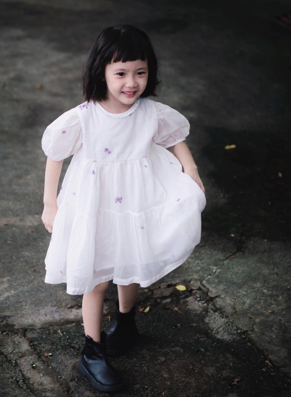 [🆕🇻🇳] Su Béo – Thời trang thiết kế cho bé yêu – Designs for our loves ♥ 🧑‍🧒❤️️👶⭐️ 1 chiếc đầm mùa thu hoa lá bay bay
Giá mềm nhẹ nhàng vừa túi á Cô
, shares-2✔️ , likes-66❤️️ , date-2024-07-06 16:49:32🇻🇳🇻🇳🇻🇳📰🆕