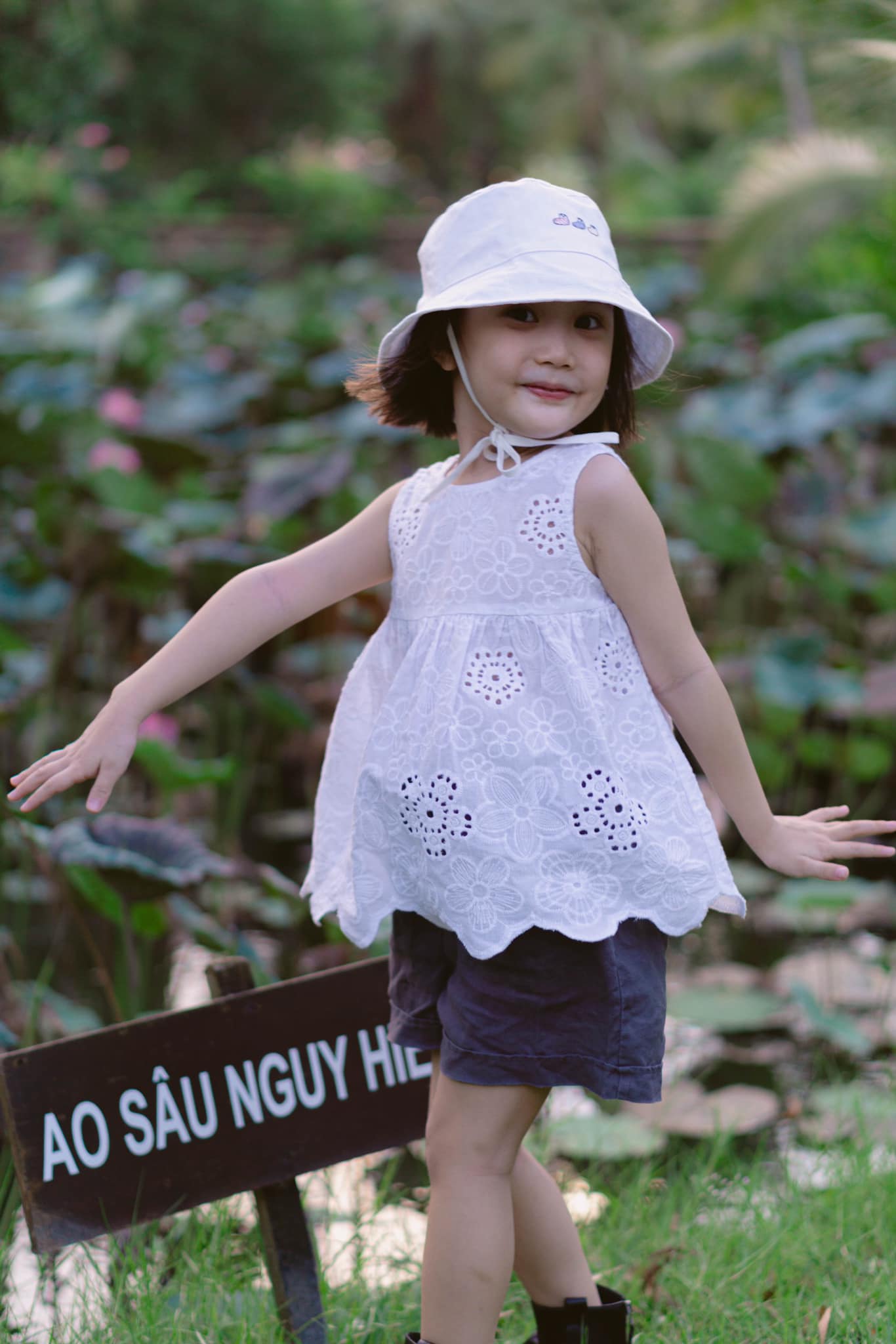 [🆕🇻🇳] Su Béo – Thời trang thiết kế cho bé yêu – Designs for our loves ♥ 🧑‍🧒❤️️👶⭐️ Tiệm may lại đủ size từ 2-6 rồi nhen Cô ơi. Size lớn hơn Cô có thể đặt may vải màu khác cũng được nghen
, shares-0✔️ , likes-16❤️️ , date-2024-07-10 01:25:48🇻🇳🇻🇳🇻🇳📰🆕