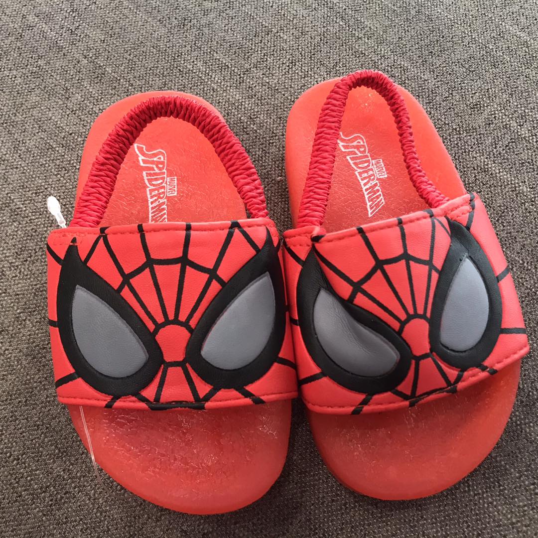 [🆕🇻🇳]  Sâu baby – hàng hiệu sale Us/Uk cho bé yêu – NEW VÀ SALEE ĐẾN TỪ CÁC HÃNG : N.E.X.T, H.M , ZA.RA , MATALAN…. Authenic 100% 🧑‍🧒❤️️👶⭐️ Spider-man hot hit nhà Sâu chất lừ con cá ngừ
Dép chống trơn trượt – Quai chun giữ chân cho bé
HÀNG CÓ SẴN
Chun đỏ : 23/27euro
Chun đen: 23/24euro
, shares-0✔️ , likes-0❤️️ , date-2024-07-10 19:37:12🇻🇳🇻🇳🇻🇳📰🆕