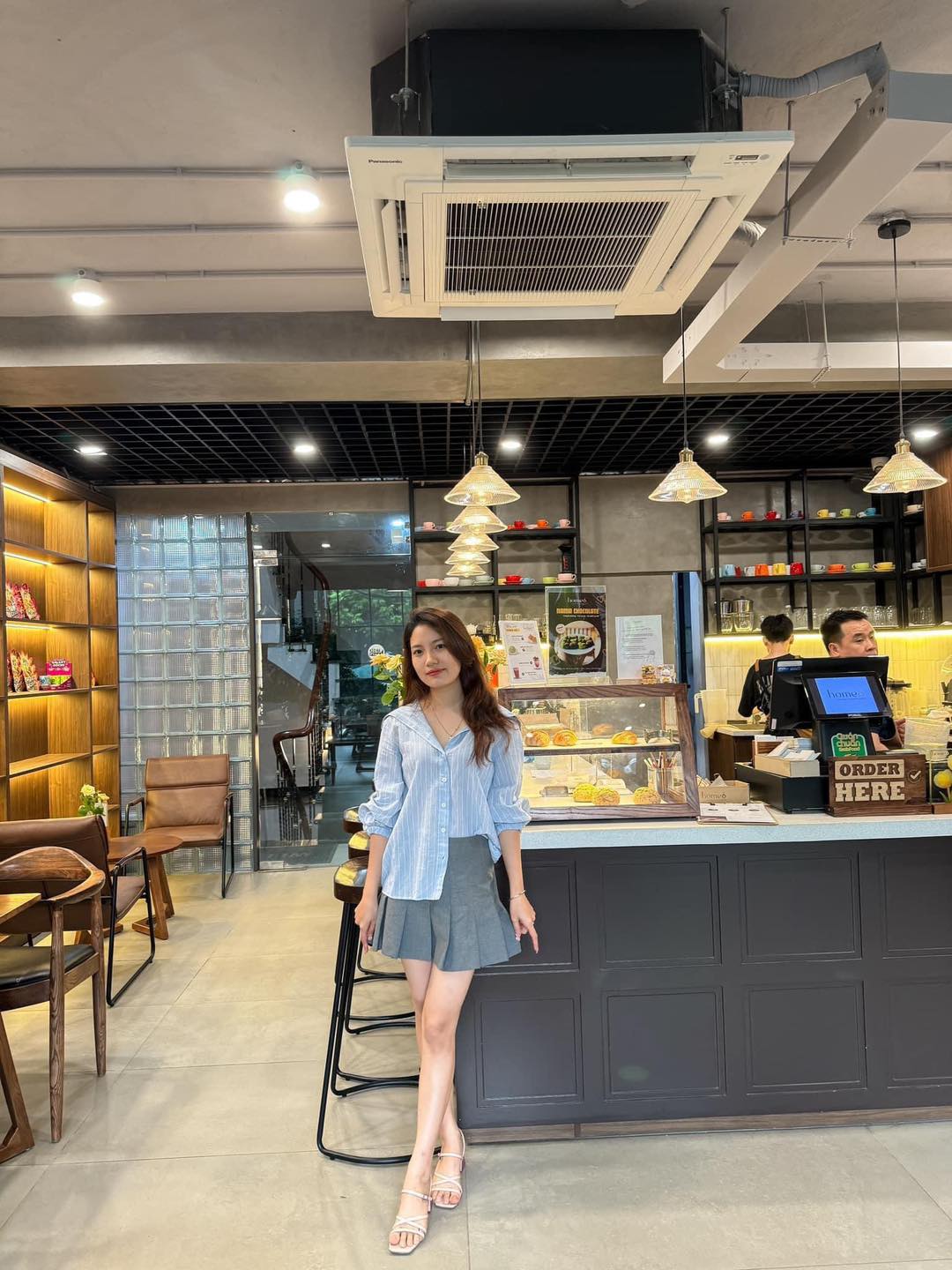 [🆕🇻🇳]  Mina’s House – Order US, UK – Order các sản phẩm Authentic từ US-UK-China-PL-JP… và local brand China 🧑‍🧒❤️️👶⭐️ Ôi cái áo e mê lắm các c ,e mua từ lúc new hơn củ,mặc xinh mà trẻ lắm ah..chất cứ mát lịm,lại ko nhăn cơ….
Giờ seuuu 70% nhìn giá mà e tiếc quá..
áo như  , shares-0✔️ , likes-3❤️️ , date-2024-07-11 01:15:04🇻🇳🇻🇳🇻🇳📰🆕