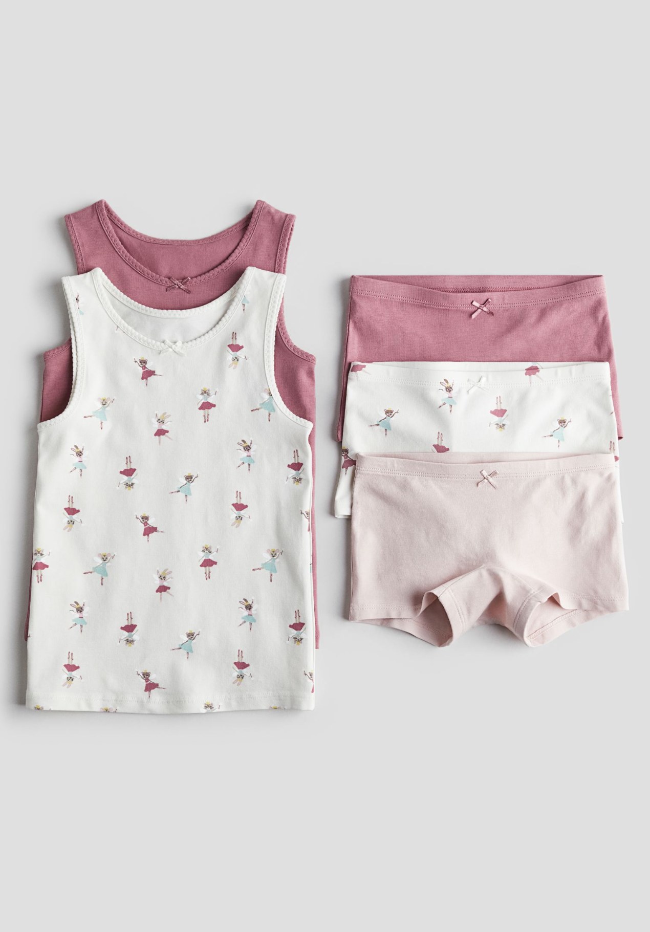 [🆕🇻🇳]  Sâu baby – hàng hiệu sale Us/Uk cho bé yêu – NEW VÀ SALEE ĐẾN TỪ CÁC HÃNG : N.E.X.T, H.M , ZA.RA , MATALAN…. Authenic 100% 🧑‍🧒❤️️👶⭐️ #HMmm
Set 3lo cotton + chip đùi xinh xắn đáng iuuuu mặc nhà mát mẻ
HÀNG CÓ SẴN
2-4Y/ 4-6Y/ 6-8Y
, shares-0✔️ , likes-0❤️️ , date-2024-07-10 17:20:51🇻🇳🇻🇳🇻🇳📰🆕