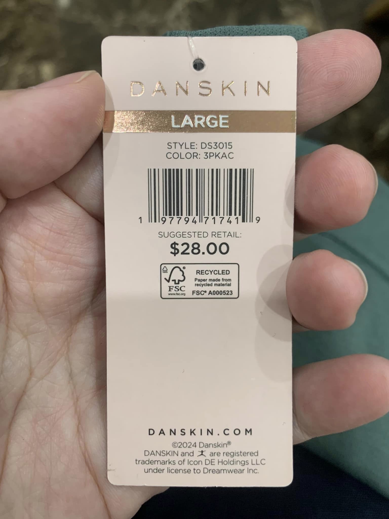 [🆕🇻🇳] Pokid – Chuyên hàng xuất xịn 🧑‍🧒❤️️👶⭐️ Em chả hiểu nổi!
Chip thôi sao mà đắt thế, những 700k/ chiếc
Em còn 1 set sz M, 2 set sz L
Mặc sướng cực luôn 200k/ tận 4 chiếc
, shares-0✔️ , likes-0❤️️ , date-2024-07-10 00:46:17🇻🇳🇻🇳🇻🇳📰🆕