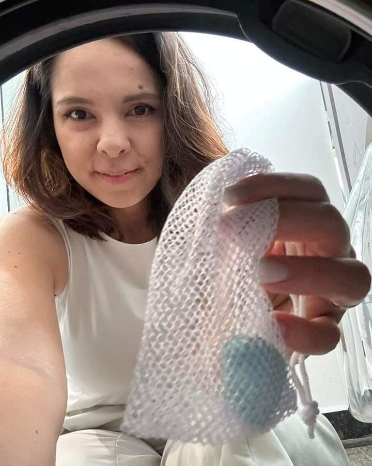 [🆕🇻🇳]  Suzanna Nguyen  (Suzanna Nguyen) – Best choice for your baby! 🧑‍🧒❤️️👶⭐️ #THOÁNG & #GIỮ_MÙI LÂU TRÊN VẢI ( nhiều quần áo dùng 2 viên ) ít quần áo 1 viên . VIÊN XẢ LÀM MÊM VẢI #SOUPLINE SIÊU THƠM HÀNG NỘI ĐỊA PHÁP  Quần áo vừa mề , shares-0✔️ , likes-1❤️️ , date-2024-07-21 11:00:29🇻🇳🇻🇳🇻🇳📰🆕