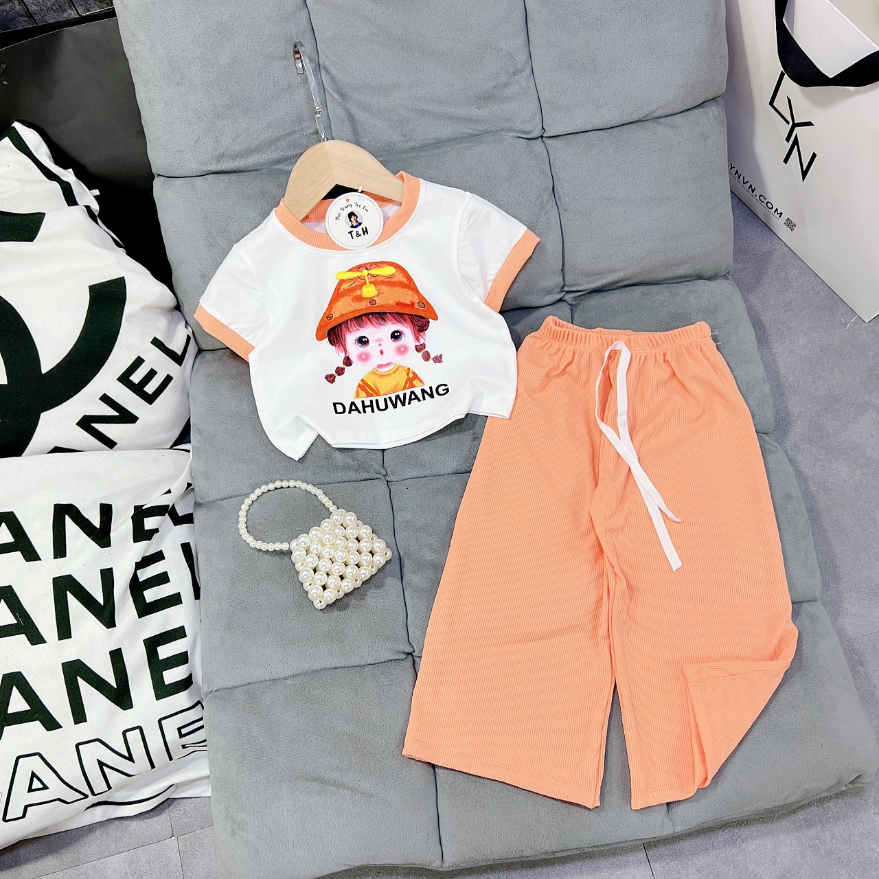 [🆕🇻🇳]  Đậu Đậu chuyên thời trang cho bé yêu 🧑‍🧒❤️️👶⭐️ Shopee Việt Nam | Mua và Bán Trên Ứng Dụng Di Động Hoặc Website , shares-0✔️ , likes-0❤️️ , date-2023-07-24 01:48:59🇻🇳🇻🇳🇻🇳📰🆕