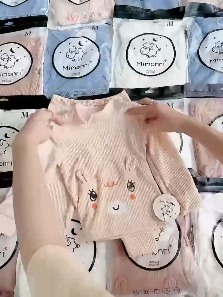 [🆕🇻🇳]  ỐC SHOP – Quần áo trẻ em 🧑‍🧒❤️️👶⭐️  Siêu khuyến mại giảm giá 40%
Sale 195k/ combo 5 bộ
Chất len tăm loại 1 siêu mềm mại , dày dặn, co giãn, không bai, không nhão nha các Mom
Nhận hàng các , shares-16✔️ , likes-682❤️️ , date-2023-09-20 13:07:39🇻🇳🇻🇳🇻🇳📰🆕