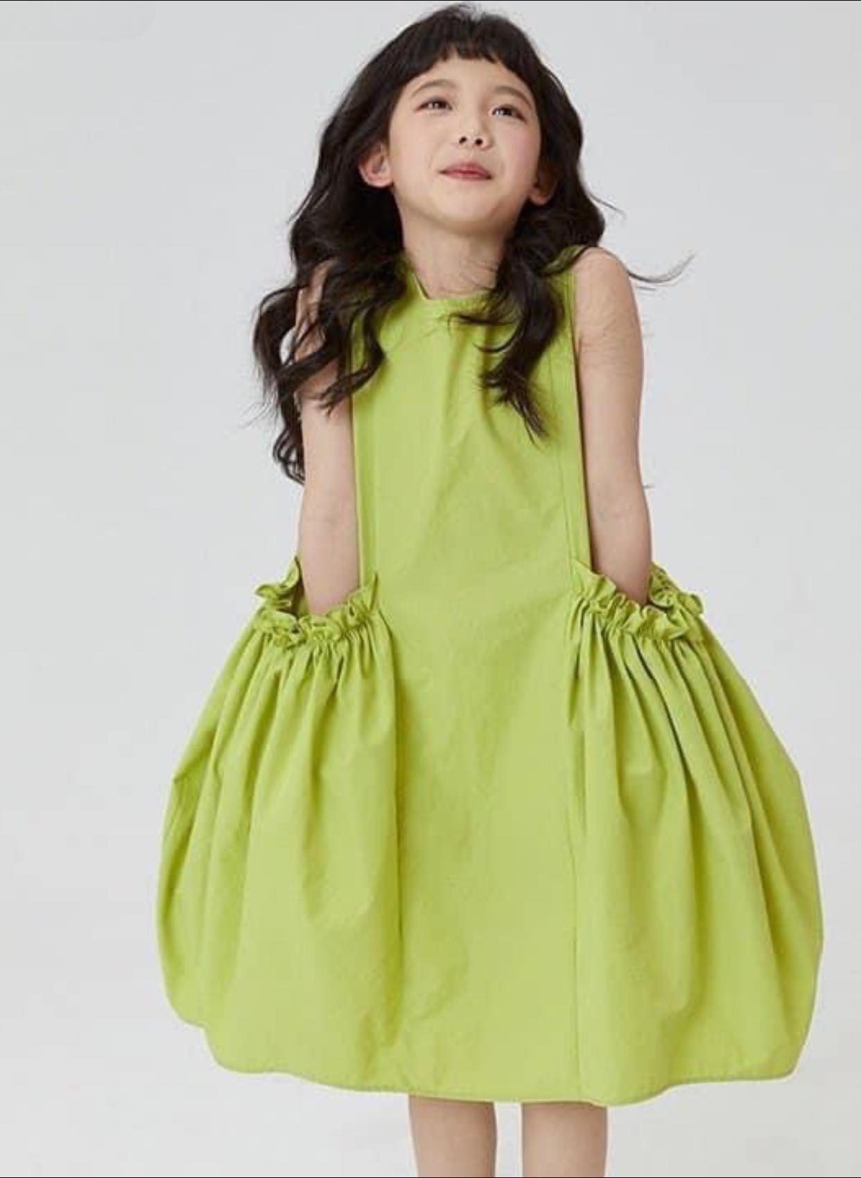 [🆕🇻🇳] Maika Clothes – Design For Baby Girl 😎❤️️⭐️ Chiếc váy được bán hơn 1000 váy trong tháng qua, mỗi ngày đều có khách hàng nhắn tin khen chất vải nên các Mẹ yên tâm nhen
, shares-7✔️ , likes-48❤️️ , date-2023-11-01 01:04:22🇻🇳🇻🇳🇻🇳📰🆕