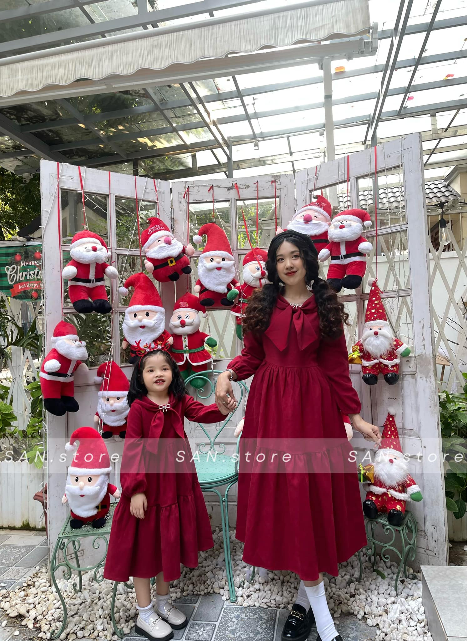 Giáng sinh an lành...Rộn ràng sắc đỏ cho mùa noel & tết sắp sang với ưu đãi #FREESHIP nhà #San nhé